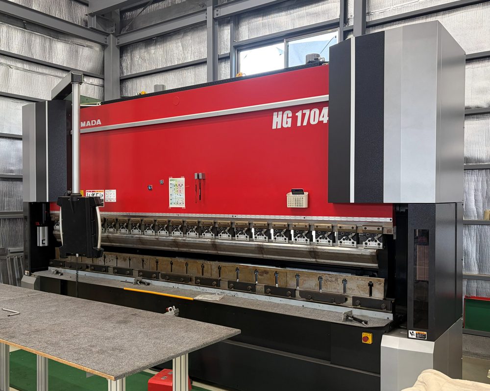 AMADA プレスブレーキ HG1704（4m対応）