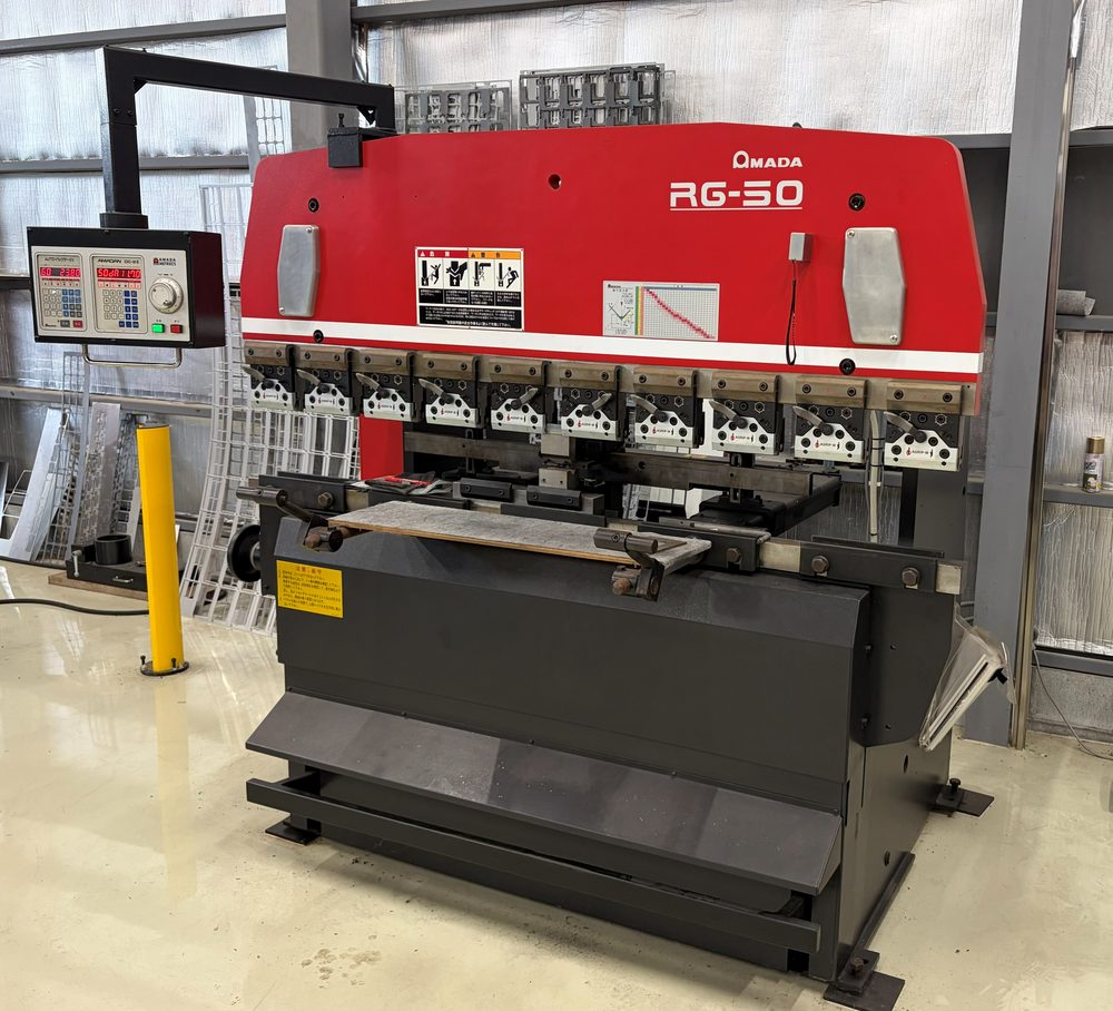 AMADA プレスブレーキ RG50（2m対応）